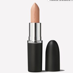 M·A·CXIMAL SILKY MATTE LIPSTICK-#624-ACTING NATURAL -Warm toned light nude beige